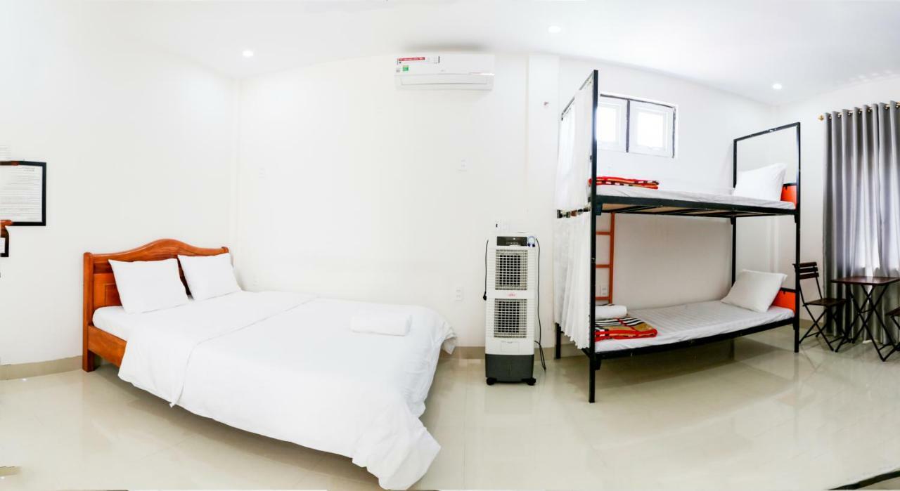 Au Lac Hostel ドンホイ エクステリア 写真